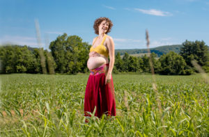 best Ithaca NY maternity portraits